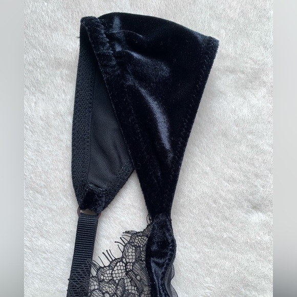 Victoria’s Secret Dream Angels Black Velvet Bustier Top - Picture 3 of 9